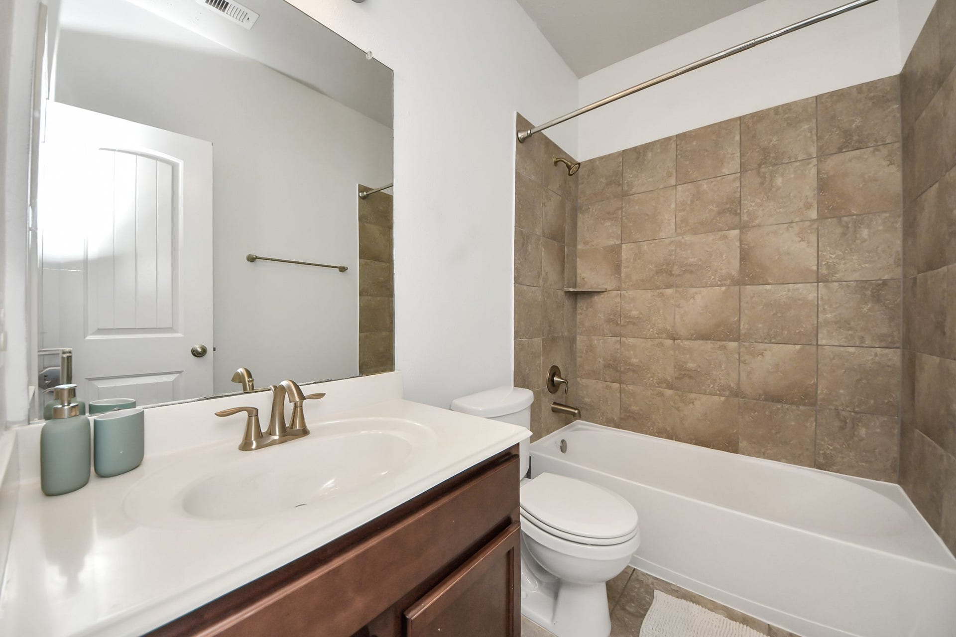 8103 Aleppo Pine Lane, Cypress, TX 77433 8103 Aleppo Pine Lane, Cypress, TX 77433