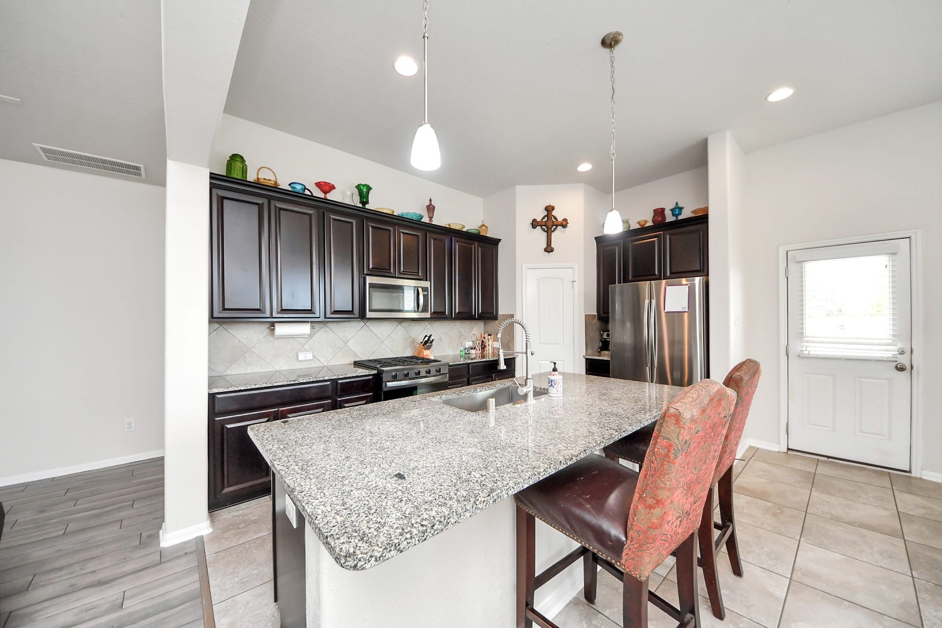 8103 Aleppo Pine Lane, Cypress, TX 77433 8103 Aleppo Pine Lane, Cypress, TX 77433