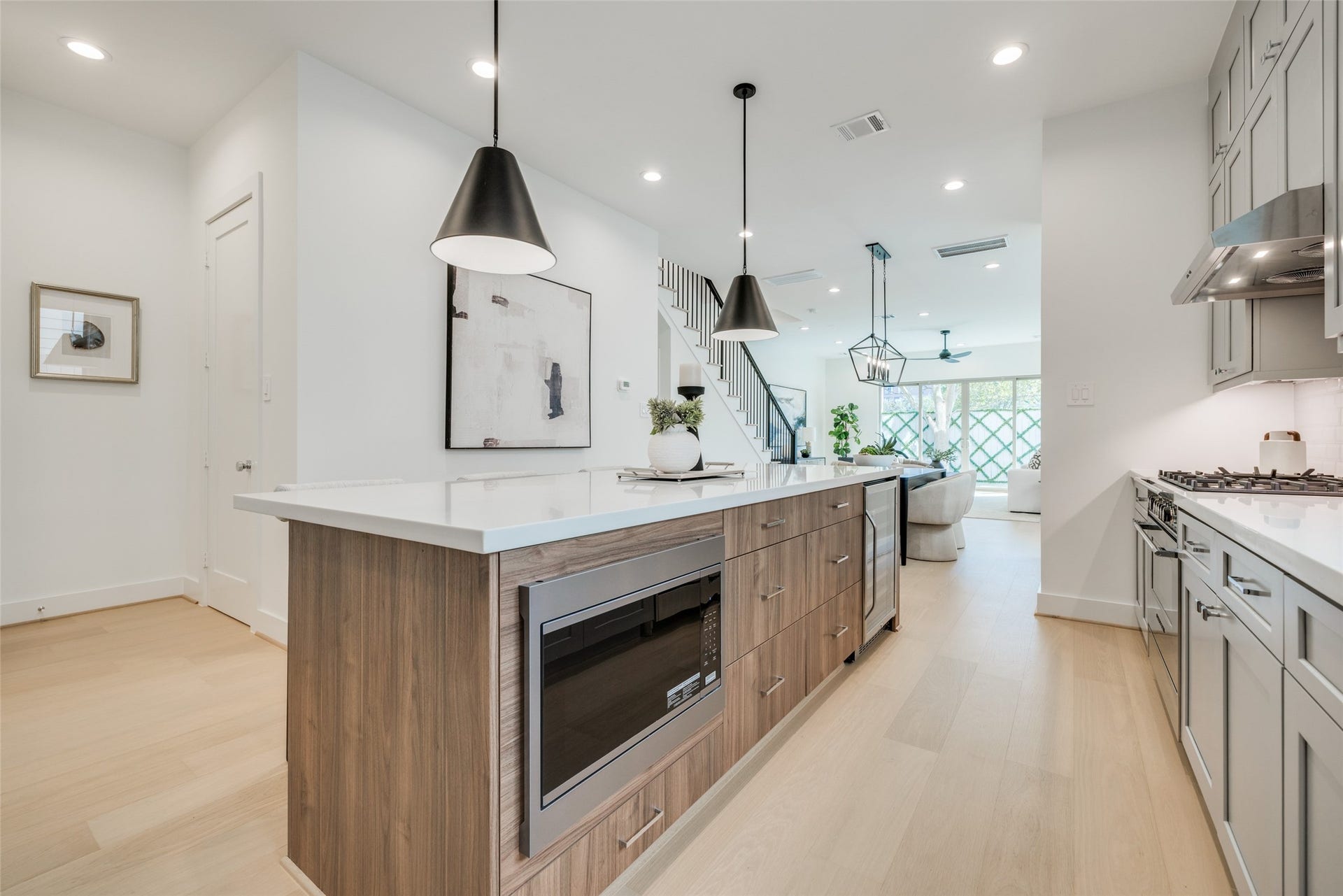 2329 RICHTON Street, Houston, TX 77098