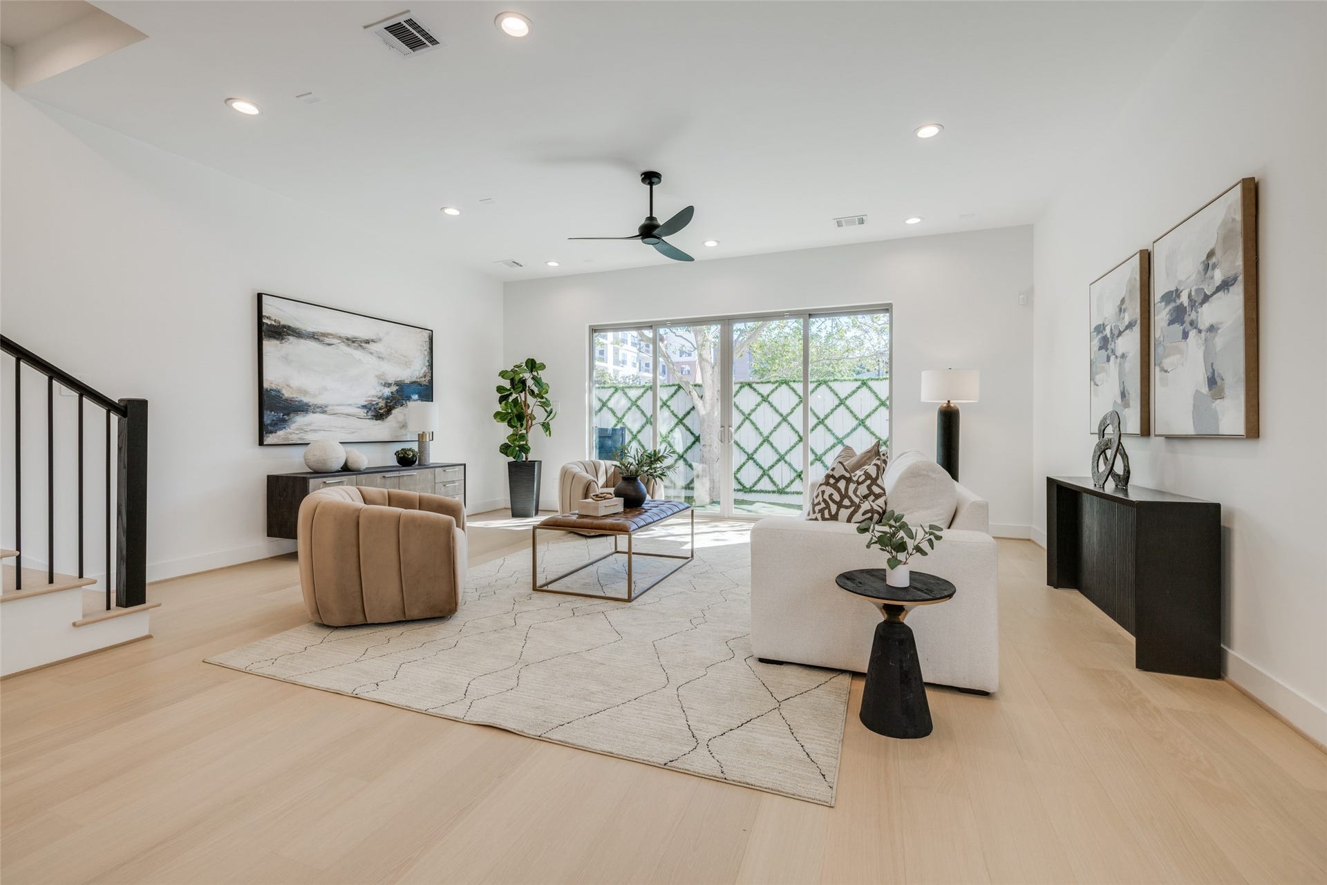 2329 RICHTON Street, Houston, TX 77098