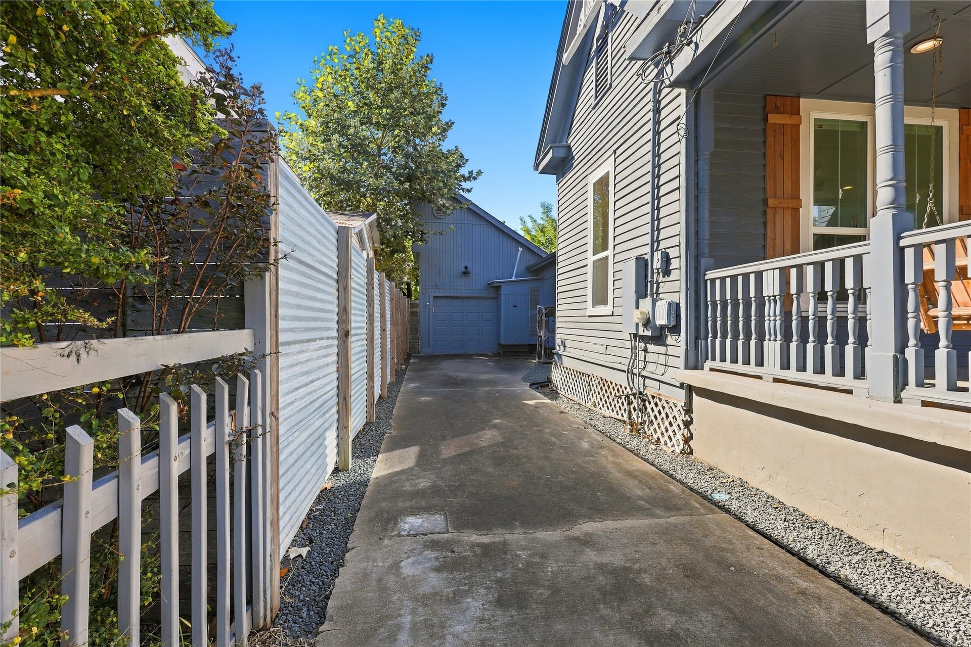 1209 Edwards Street, Houston, TX 77007 1209 Edwards Street, Houston, TX 77007