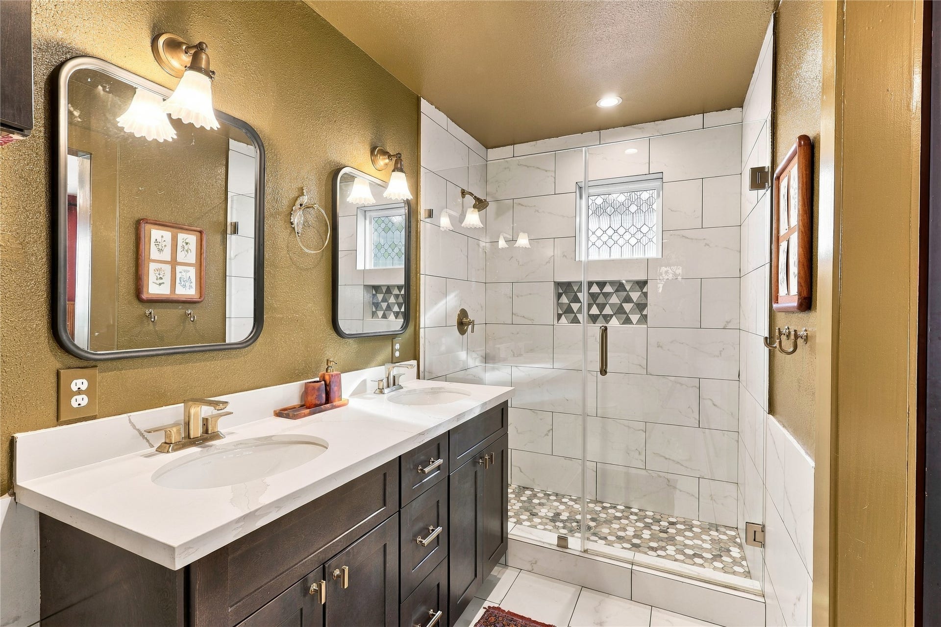 1209 Edwards Street, Houston, TX 77007 1209 Edwards Street, Houston, TX 77007