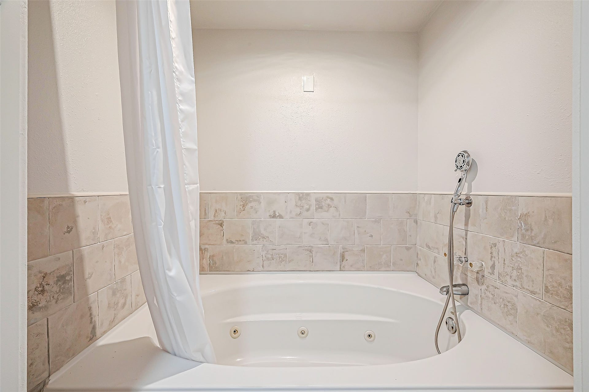 1502 Miller Road, Rosharon, TX 77583
