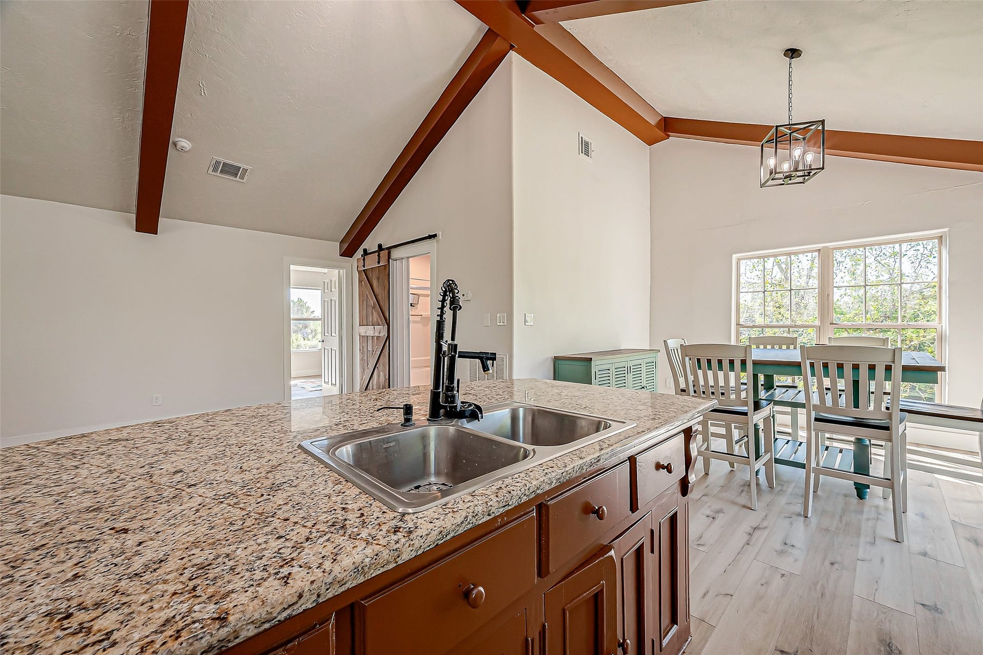 1502 Miller Road, Rosharon, TX 77583