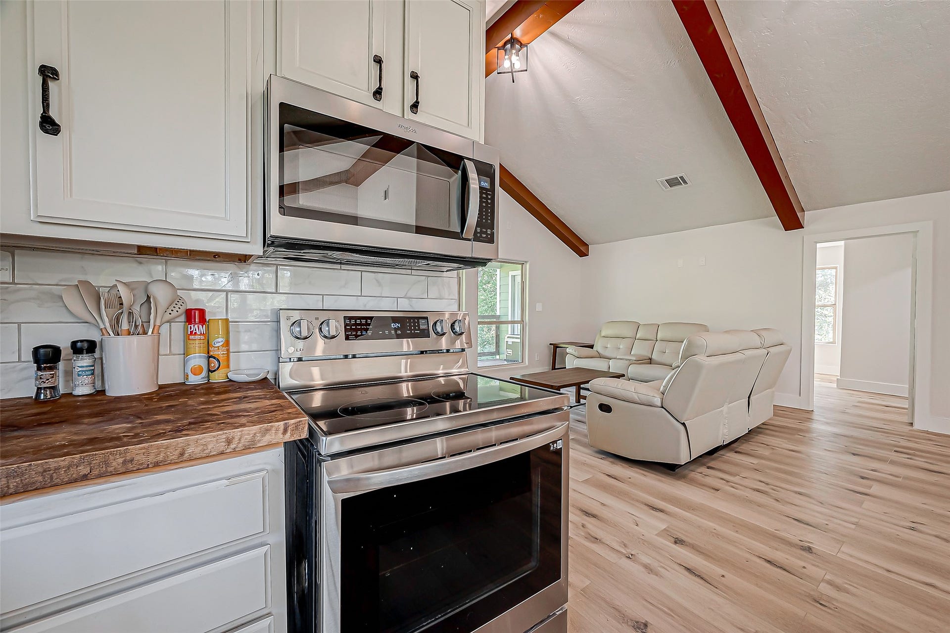 1502 Miller Road, Rosharon, TX 77583