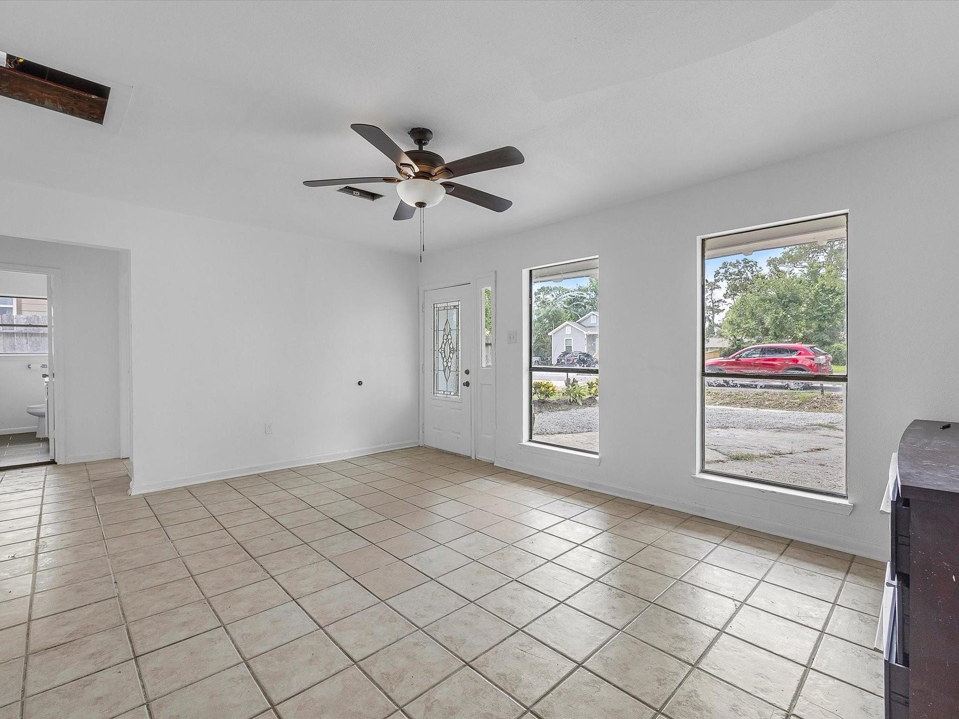 8161 Record Street, Houston, TX 77028