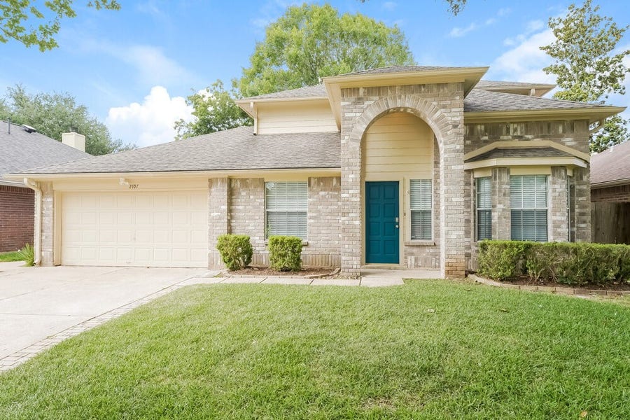 Property photo for 2107 Musket Ridge Drive, Richmond, TX