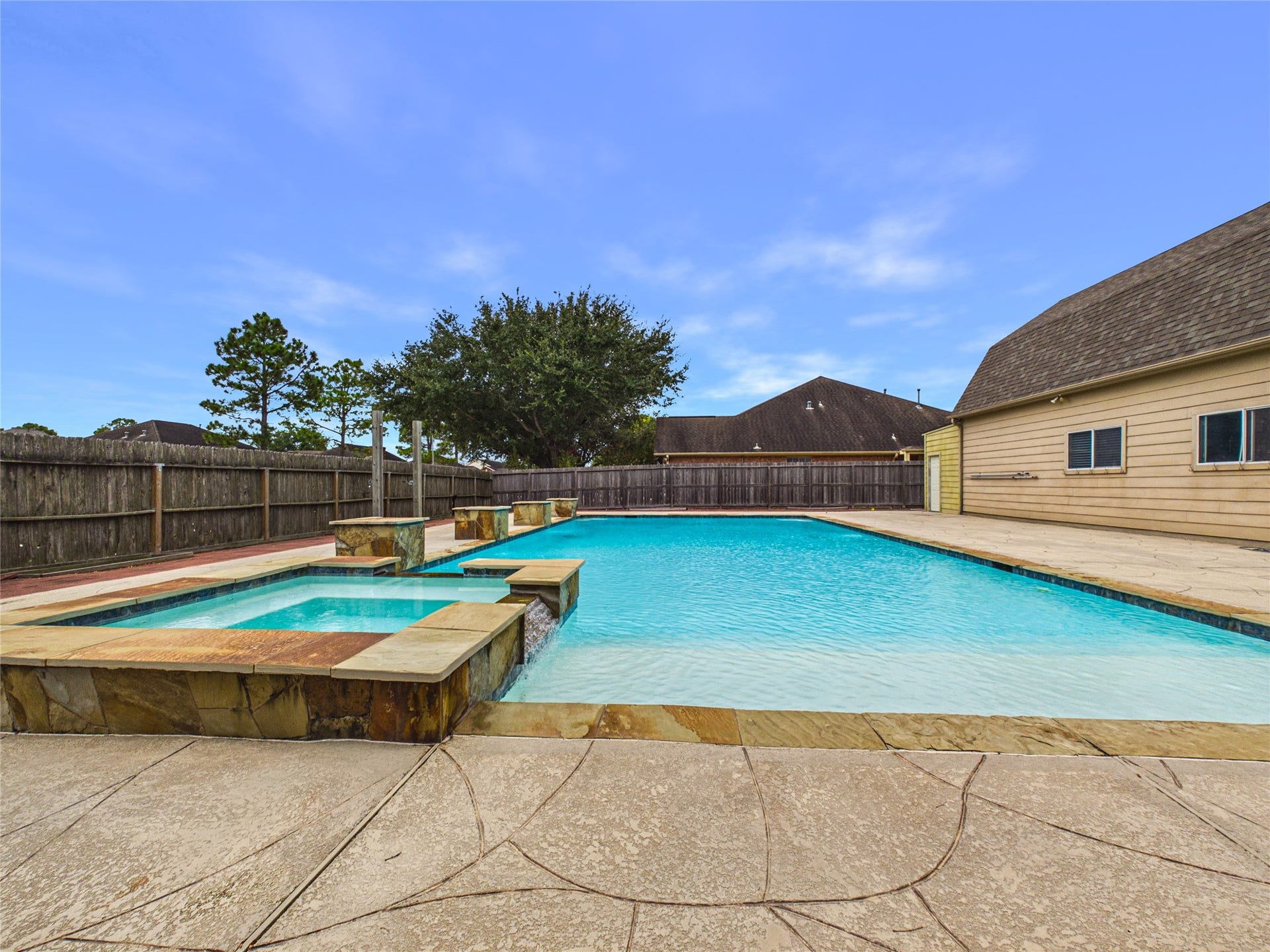 3604 Briscoe, Pearland, TX 77584