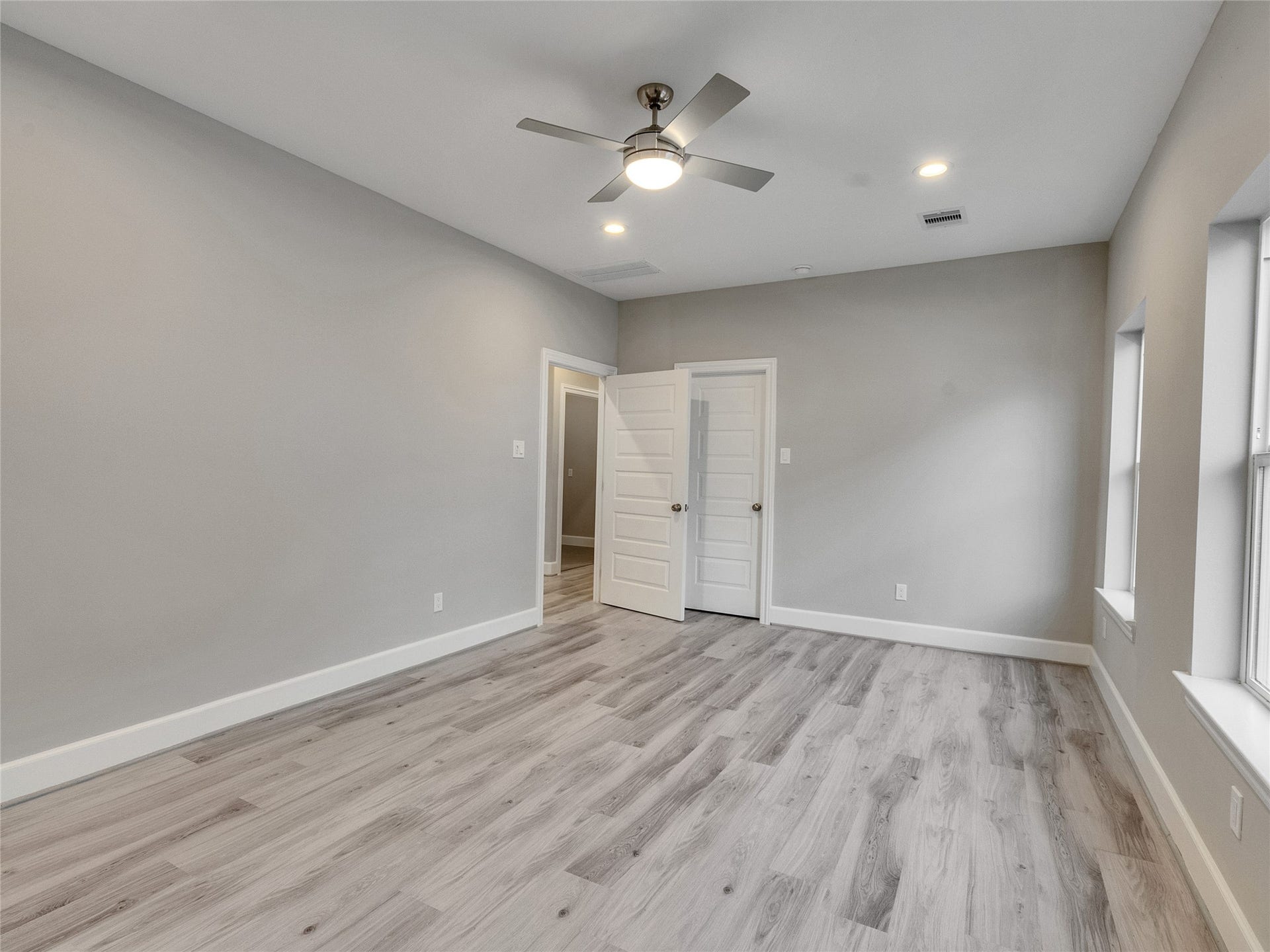 1122 W 16th Street, #C, Houston, TX 77008 Primary Bedroom - Third Floor