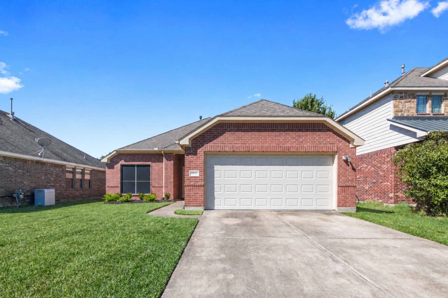 Property photo for 4622 Meadow Way Drive, Deer Park, TX