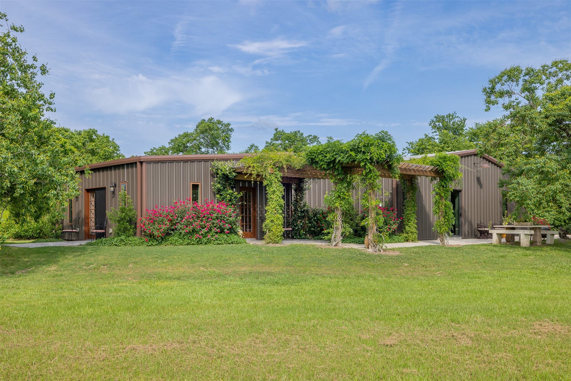 8417 Green Leaf Lane, Brookshire, TX 77423