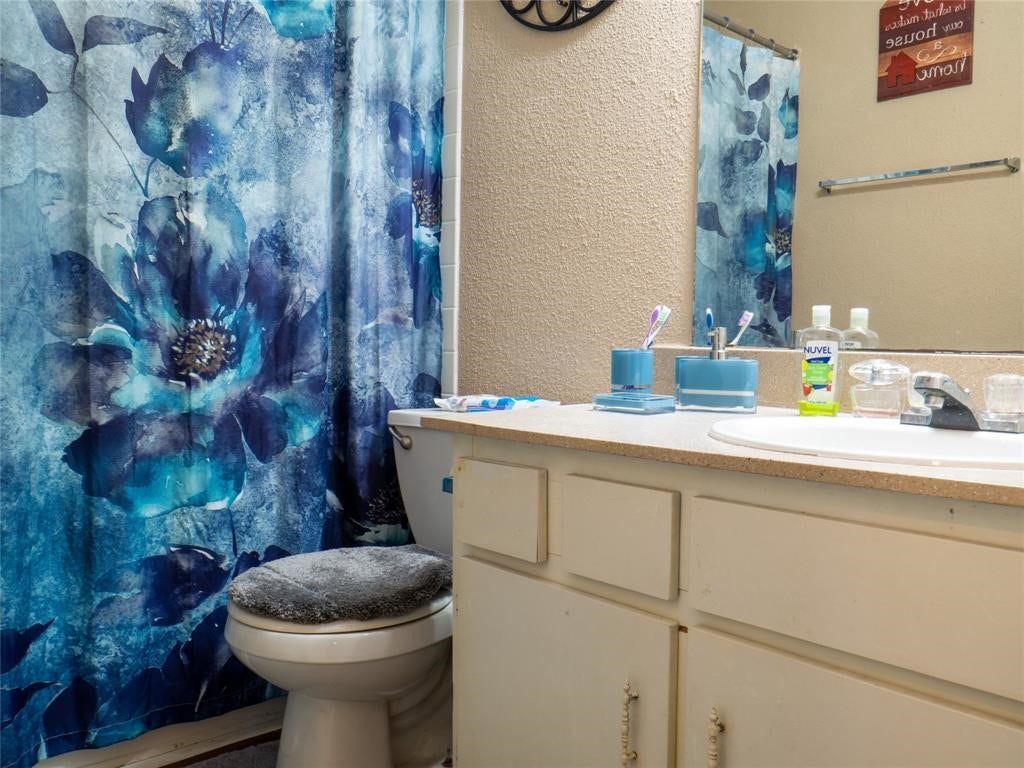 5625 Antoine Drive, #1202, Houston, TX 77091 5625 Antoine Drive, #1202, Houston, TX 77091