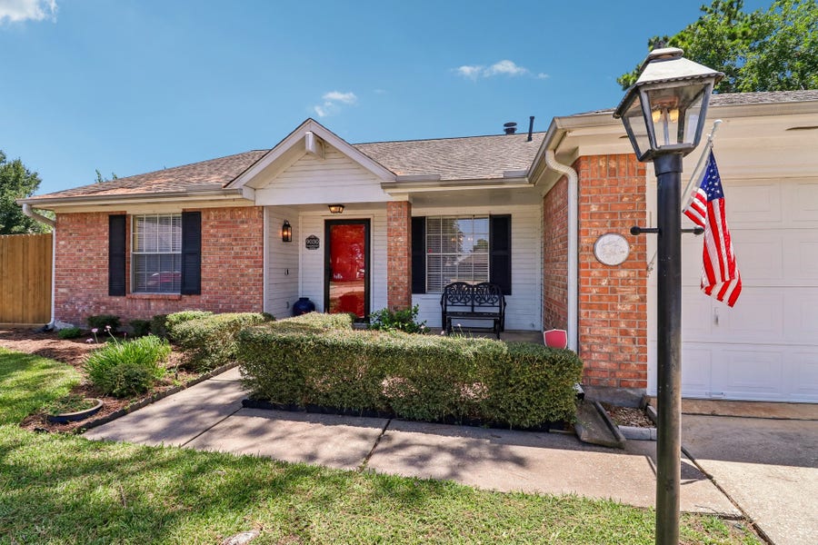 Property photo for 9030 Smokehollow Drive, Houston, TX
