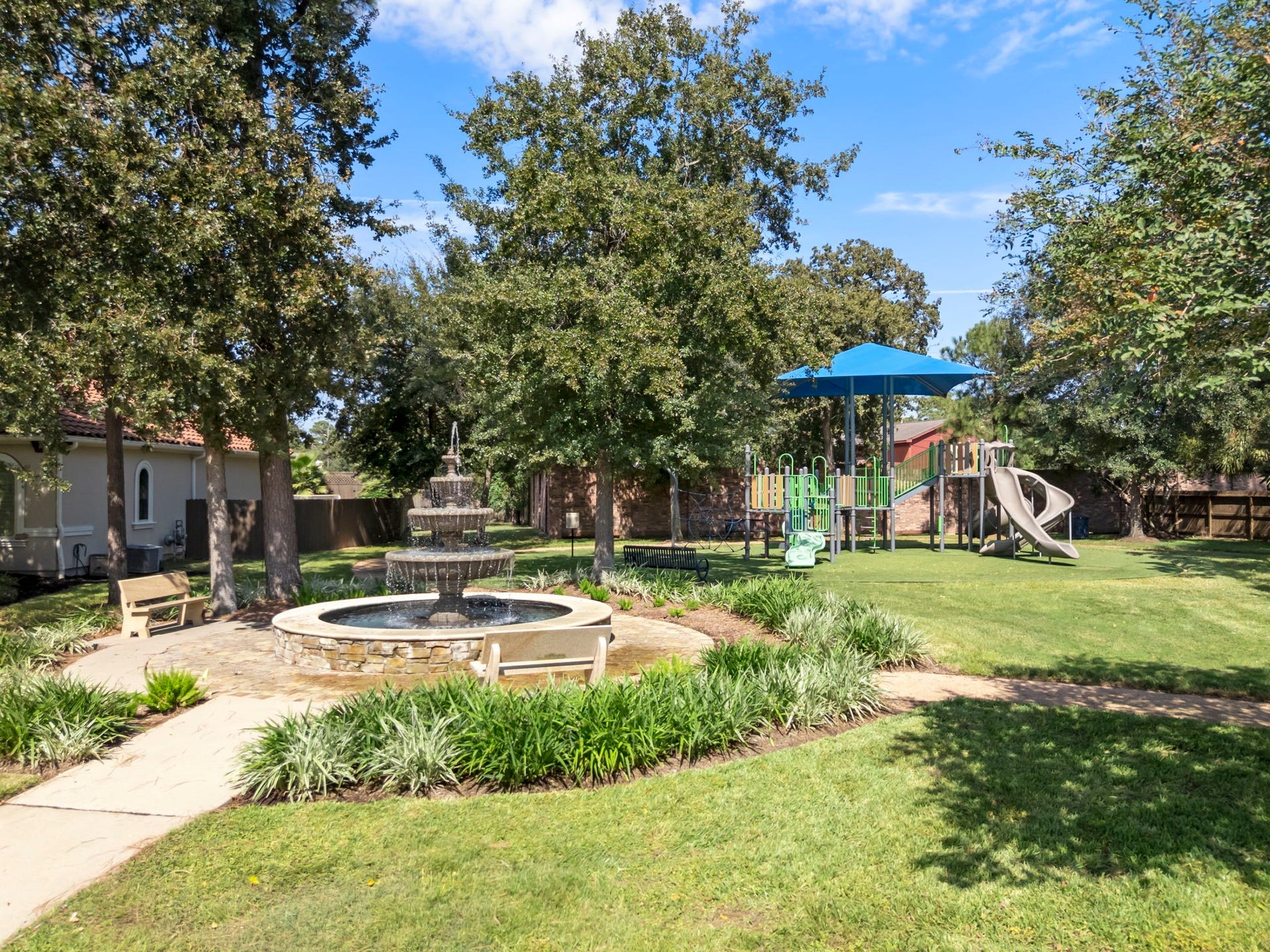 9807 Martha Springs Drive, Houston, TX 77070