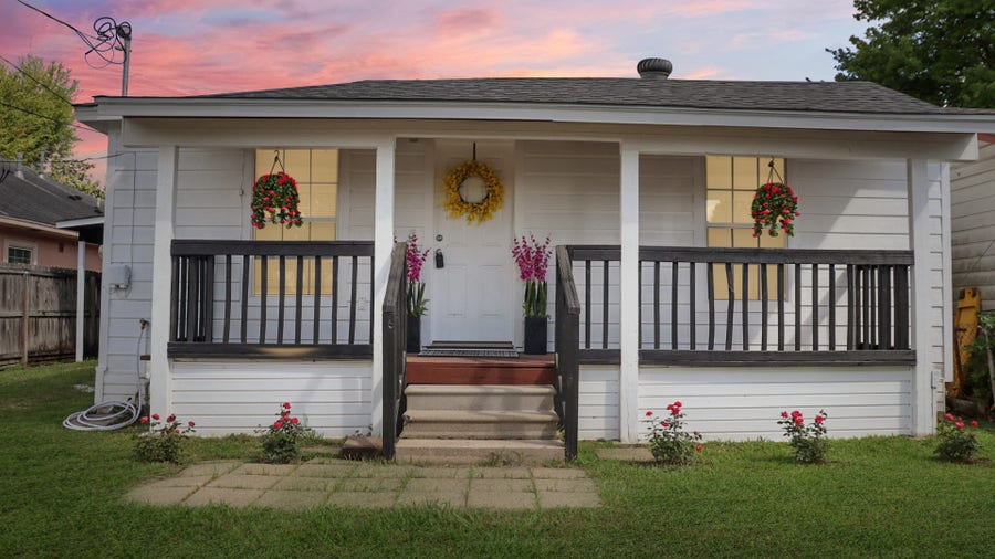 Property photo for 2701 Almendares Avenue, Pasadena, TX