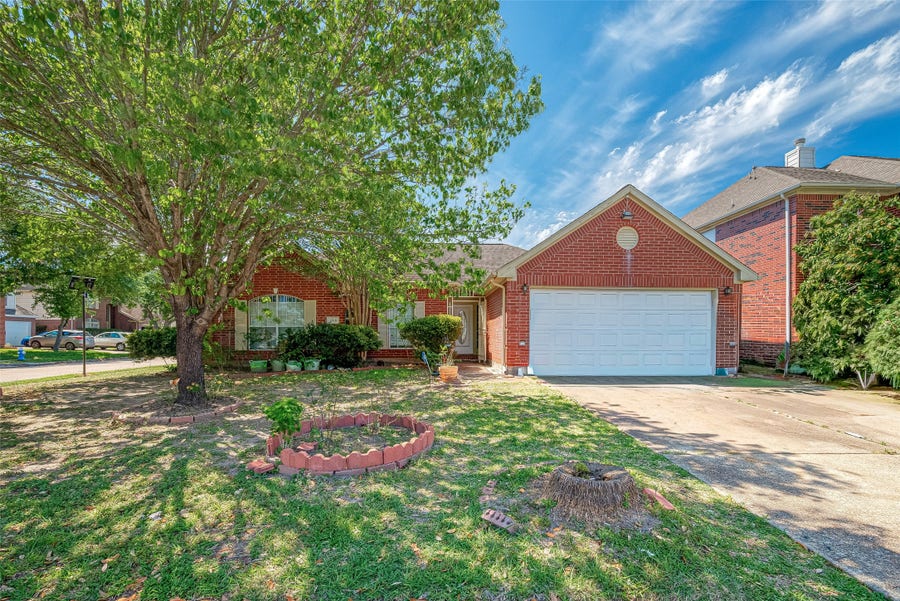 Property photo for 8918 Rustling Leaves Road, Houston, TX