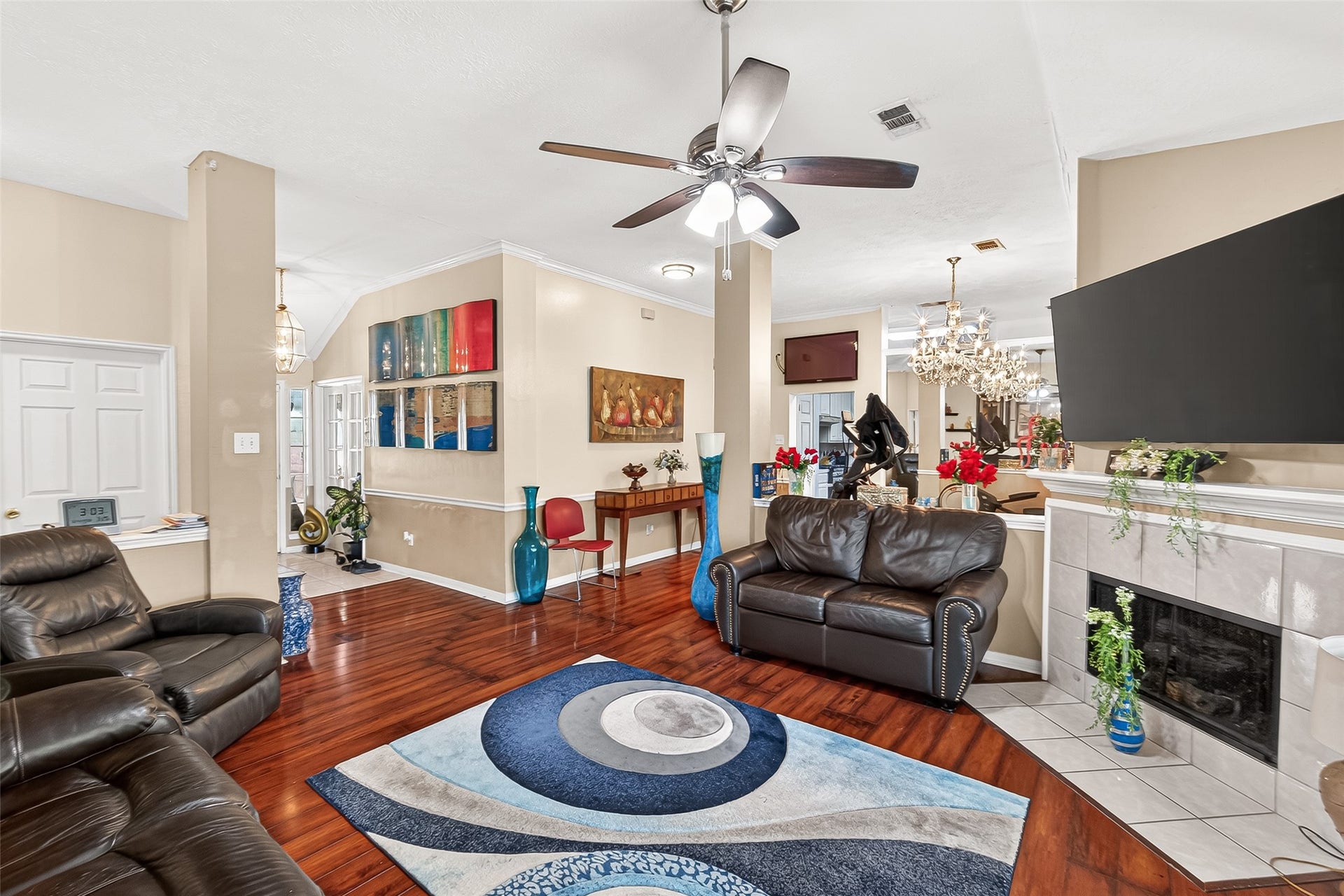 8918 Rustling Leaves Road, Houston, TX 77083
