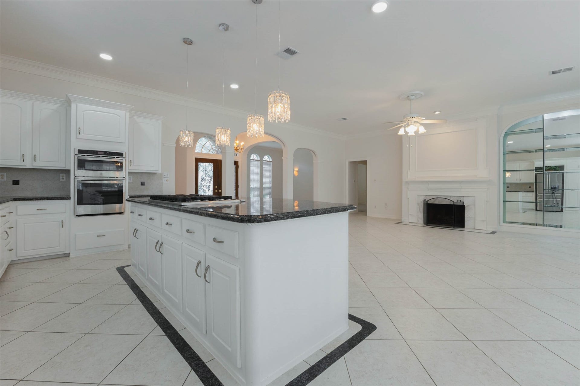 4911 Avondale Drive, Sugar Land, TX 77479 4911 Avondale Drive, Sugar Land, TX 77479