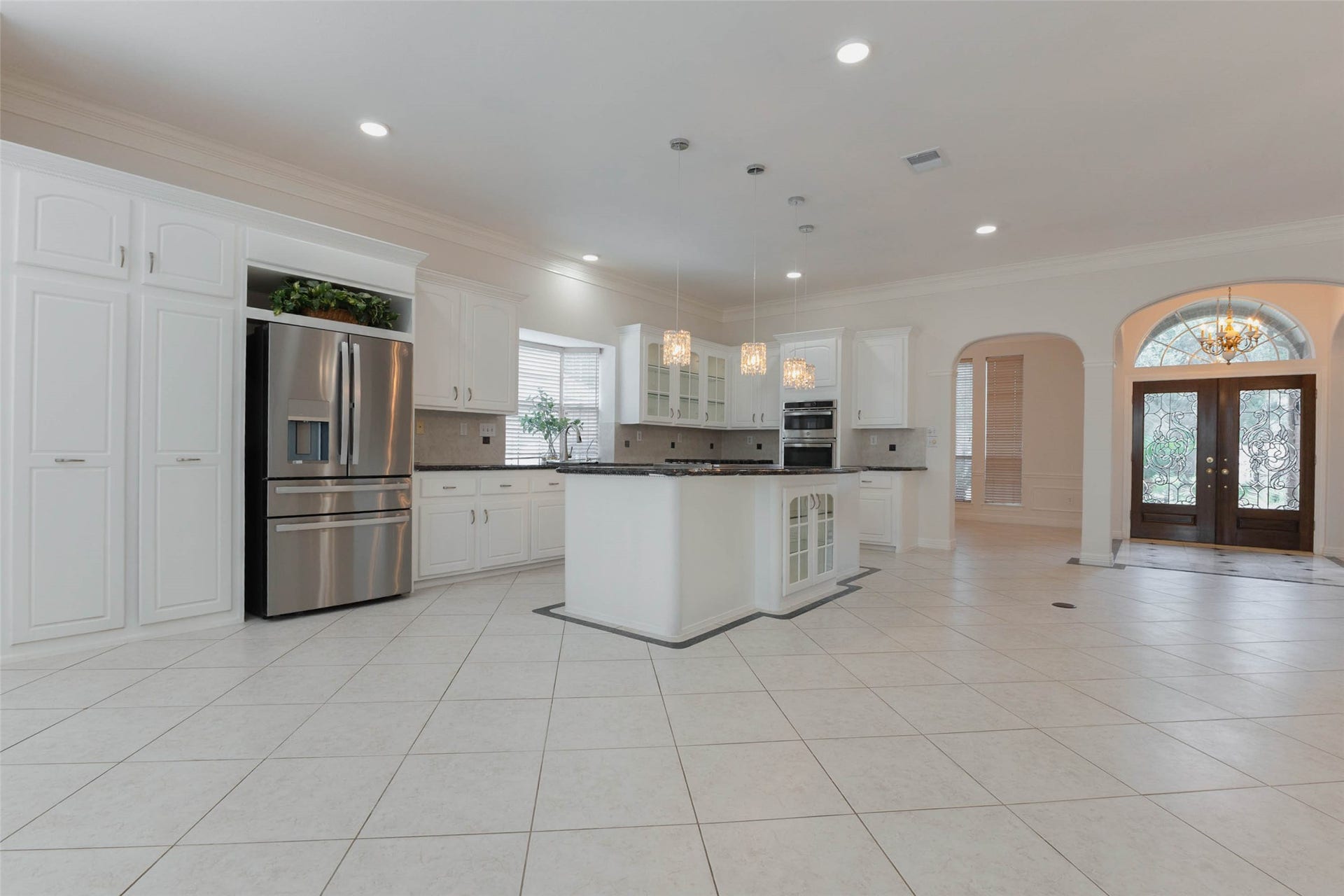 4911 Avondale Drive, Sugar Land, TX 77479 4911 Avondale Drive, Sugar Land, TX 77479