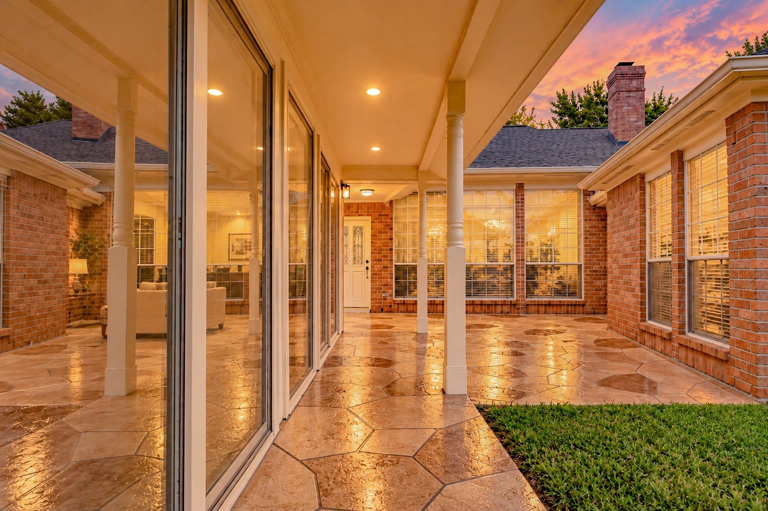 4911 Avondale Drive, Sugar Land, TX 77479 4911 Avondale Drive, Sugar Land, TX 77479