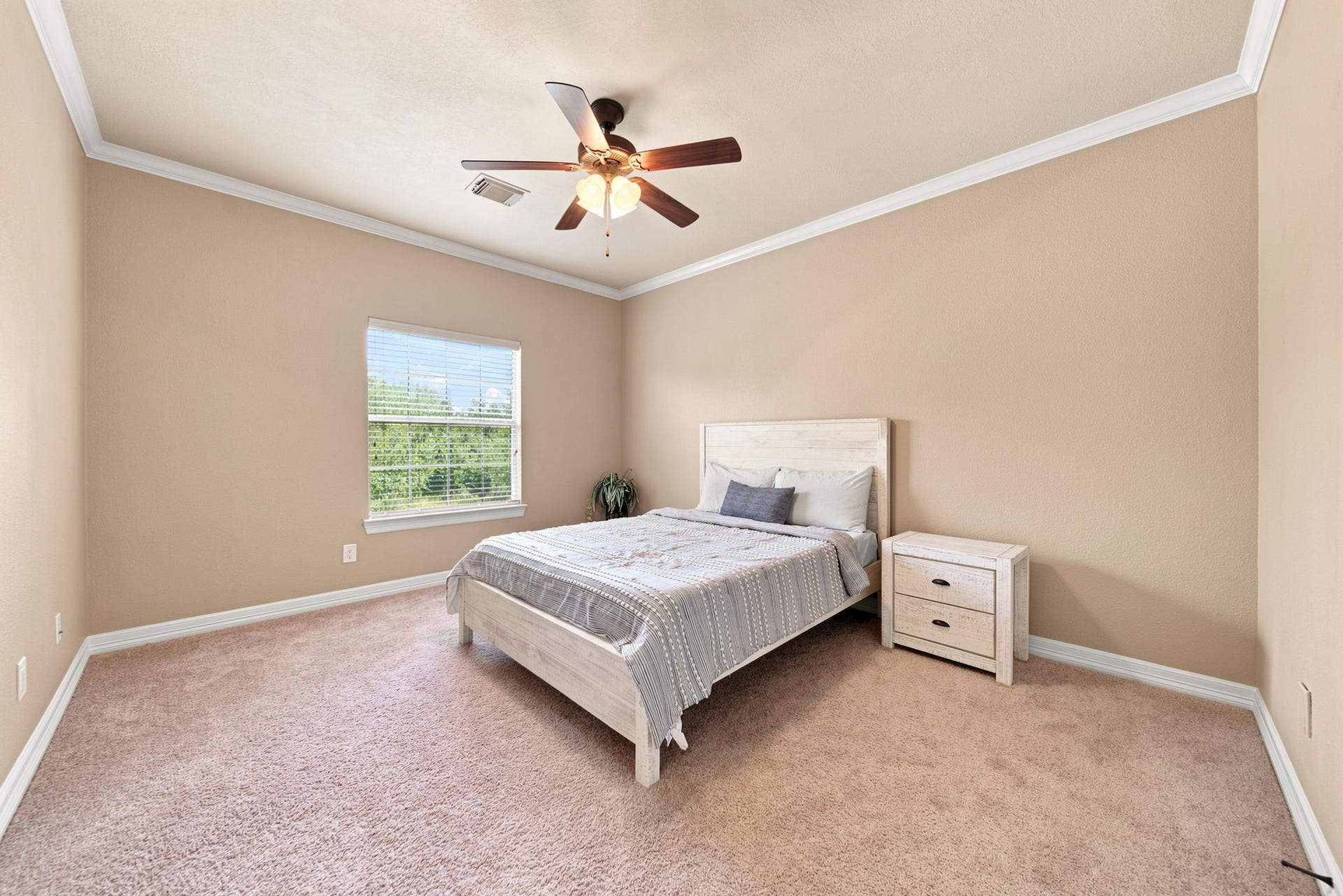 7719 Bulrush Canyon Trail, Katy, TX 77494 7719 Bulrush Canyon Trail, Katy, TX 77494