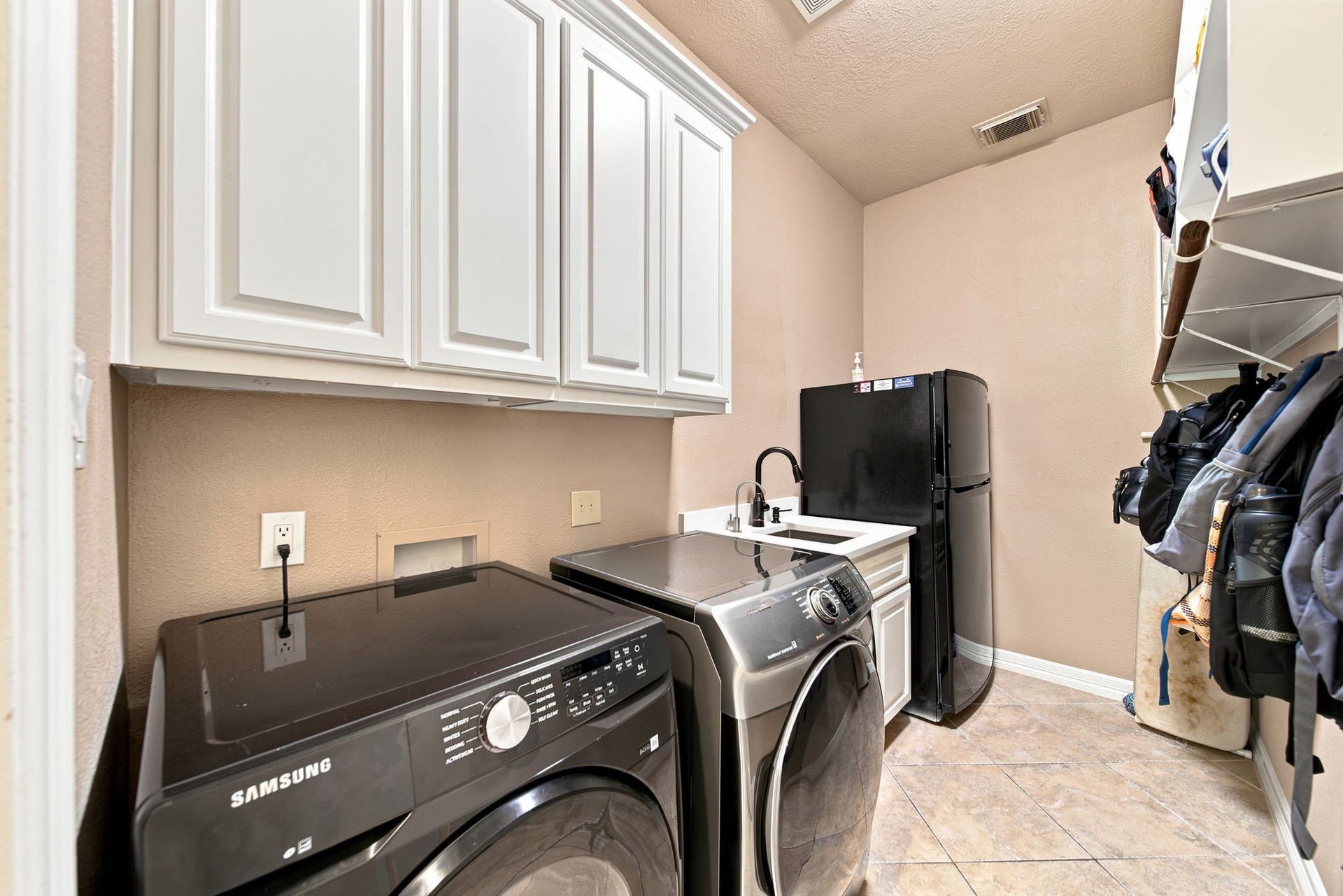 7719 Bulrush Canyon Trail, Katy, TX 77494 7719 Bulrush Canyon Trail, Katy, TX 77494