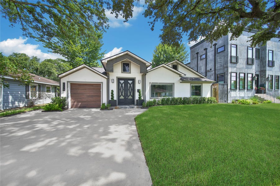 Property photo for 2206 Saxon Drive, Houston, TX