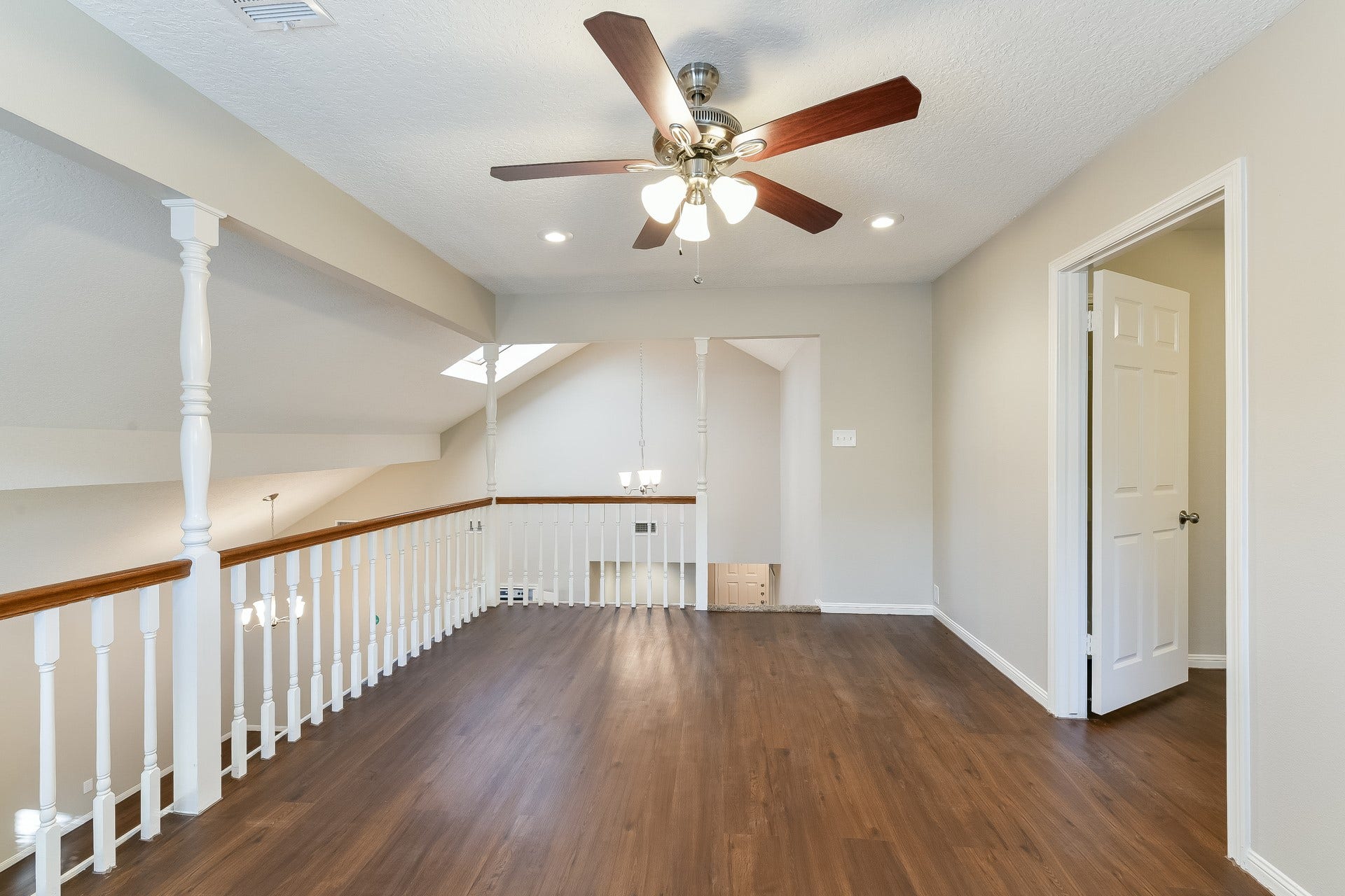 1710 Pine Gap Drive, Houston, TX 77090 1710 Pine Gap Drive, Houston, TX 77090