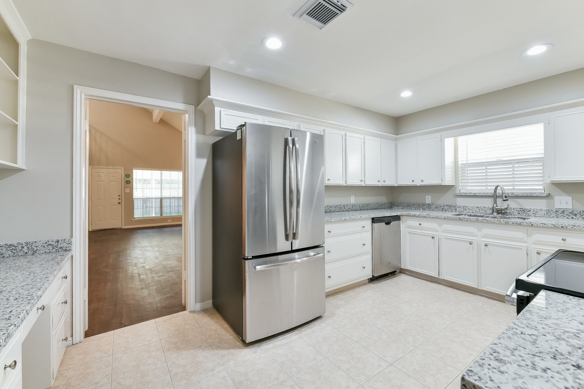 1710 Pine Gap Drive, Houston, TX 77090 1710 Pine Gap Drive, Houston, TX 77090