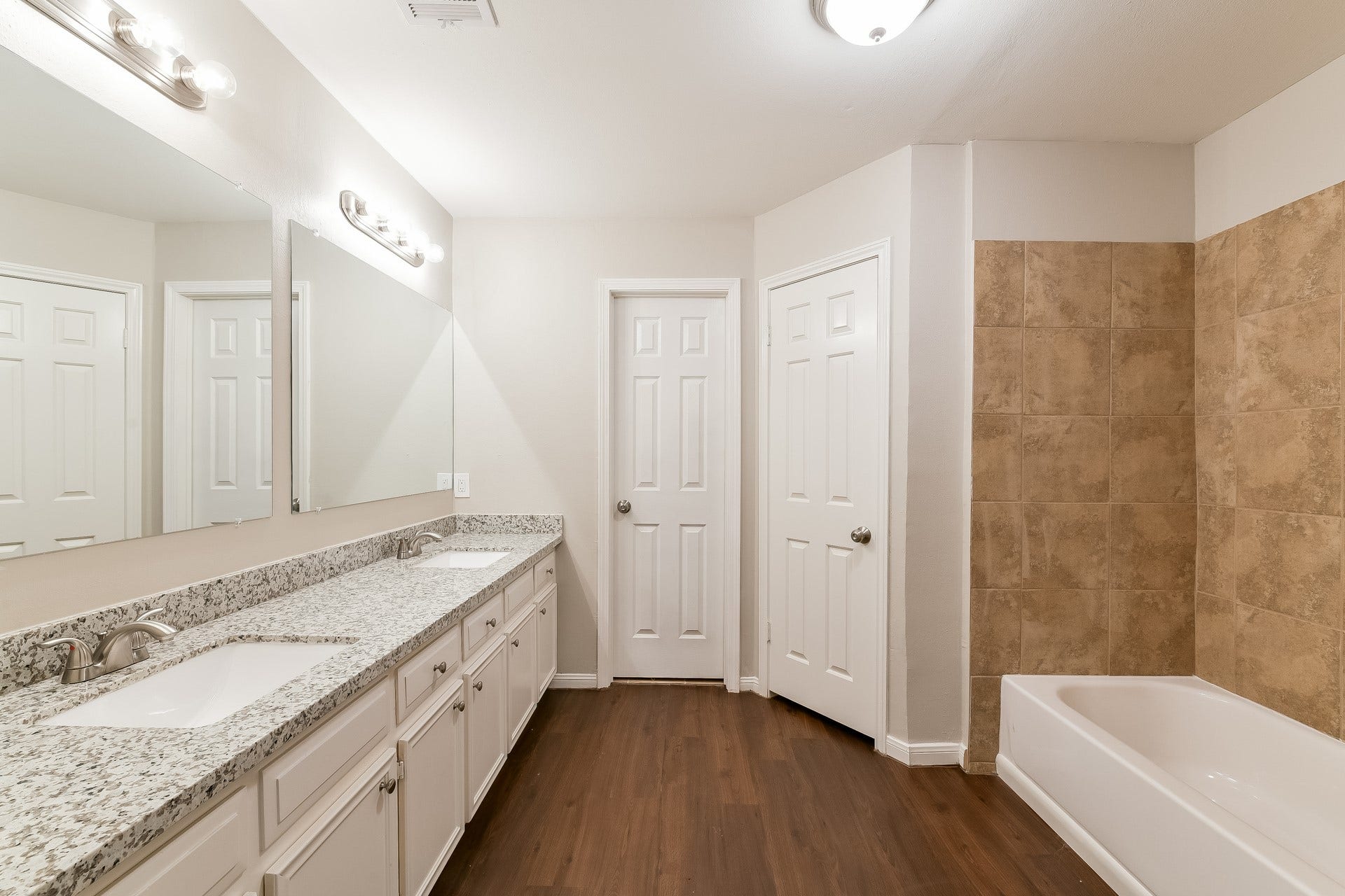 1710 Pine Gap Drive, Houston, TX 77090 1710 Pine Gap Drive, Houston, TX 77090