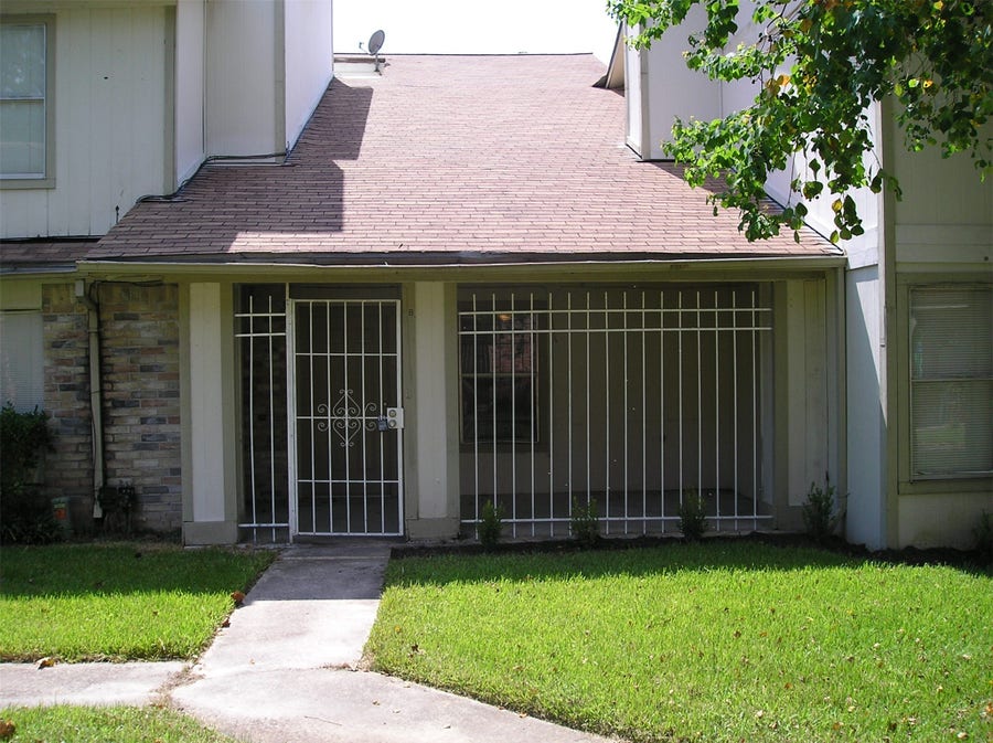 Property photo for 5810 Twisted Pine Court, #B, Houston, TX