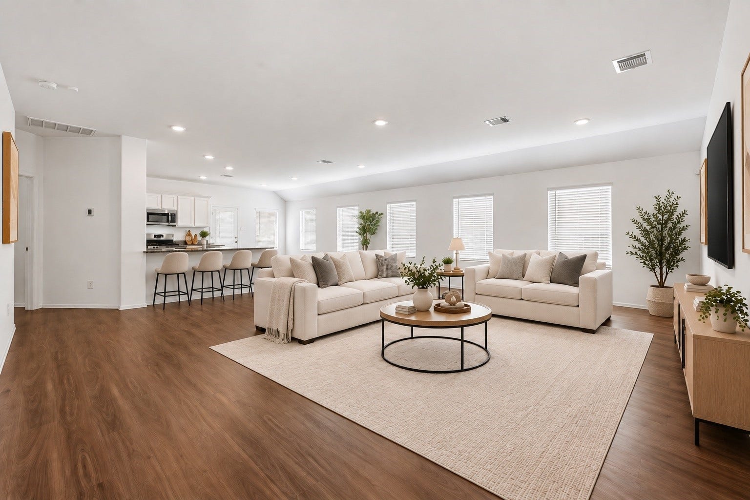 5232 Pine Pass Drive, Rosenberg, TX 77469 Large family room open to breakfast room and breakfast bar!