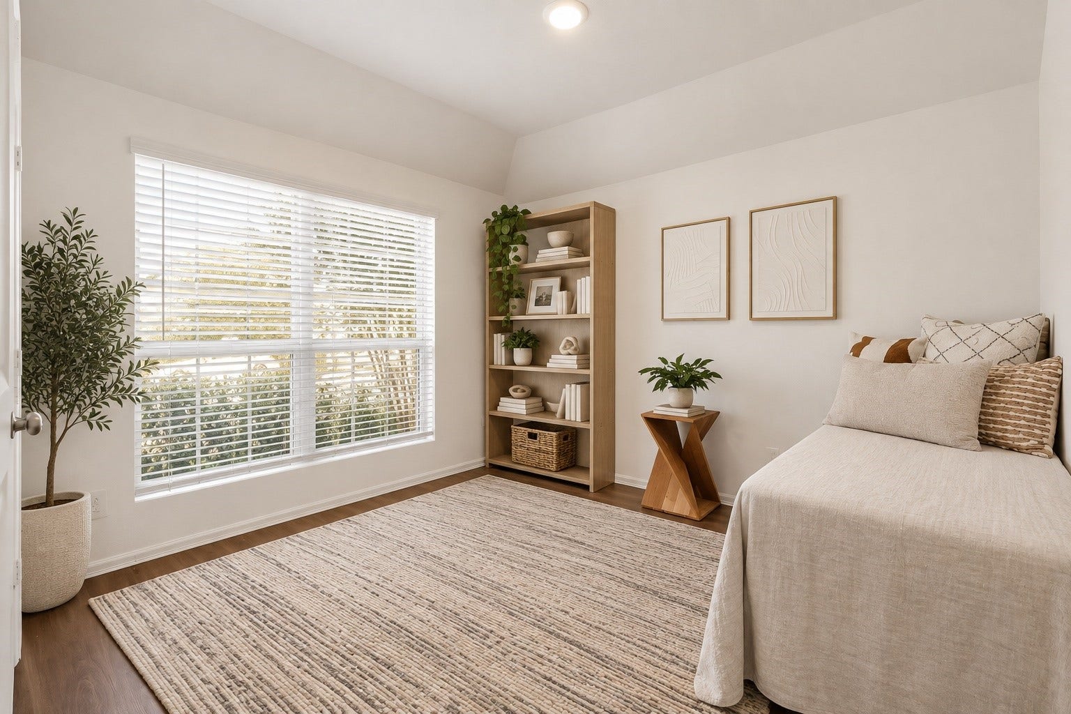5232 Pine Pass Drive, Rosenberg, TX 77469 Secondary bedroom