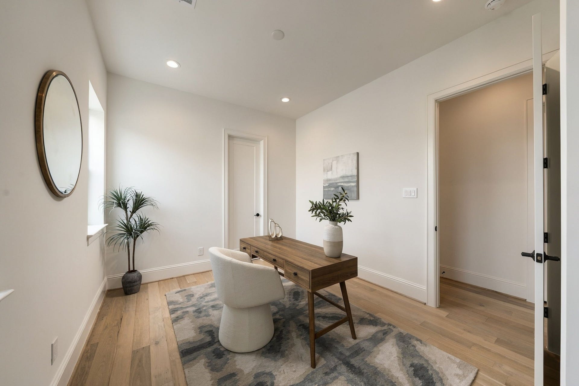 607 W 27th Street, Houston, TX 77008 607 W 27th Street, Houston, TX 77008