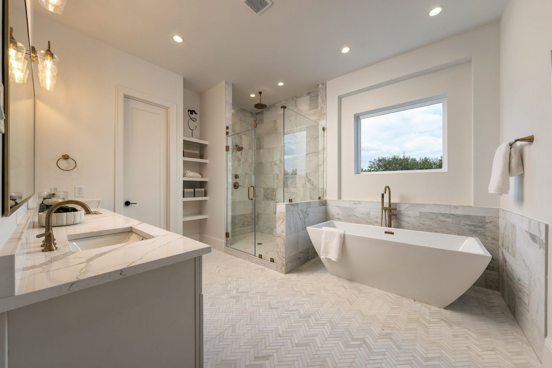 607 W 27th Street, Houston, TX 77008 607 W 27th Street, Houston, TX 77008