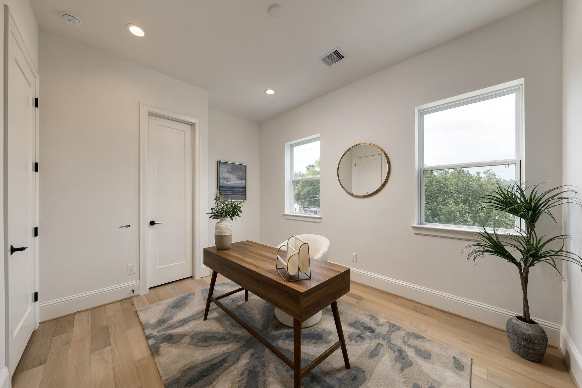 607 W 27th Street, Houston, TX 77008 607 W 27th Street, Houston, TX 77008