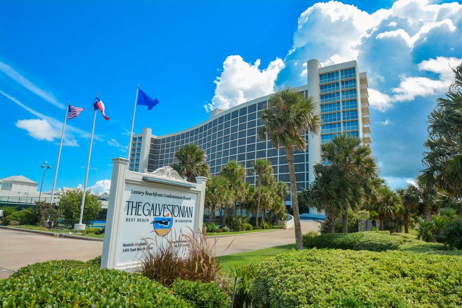 Property photo for 1401 E Beach dr Drive, #112, Galveston, TX