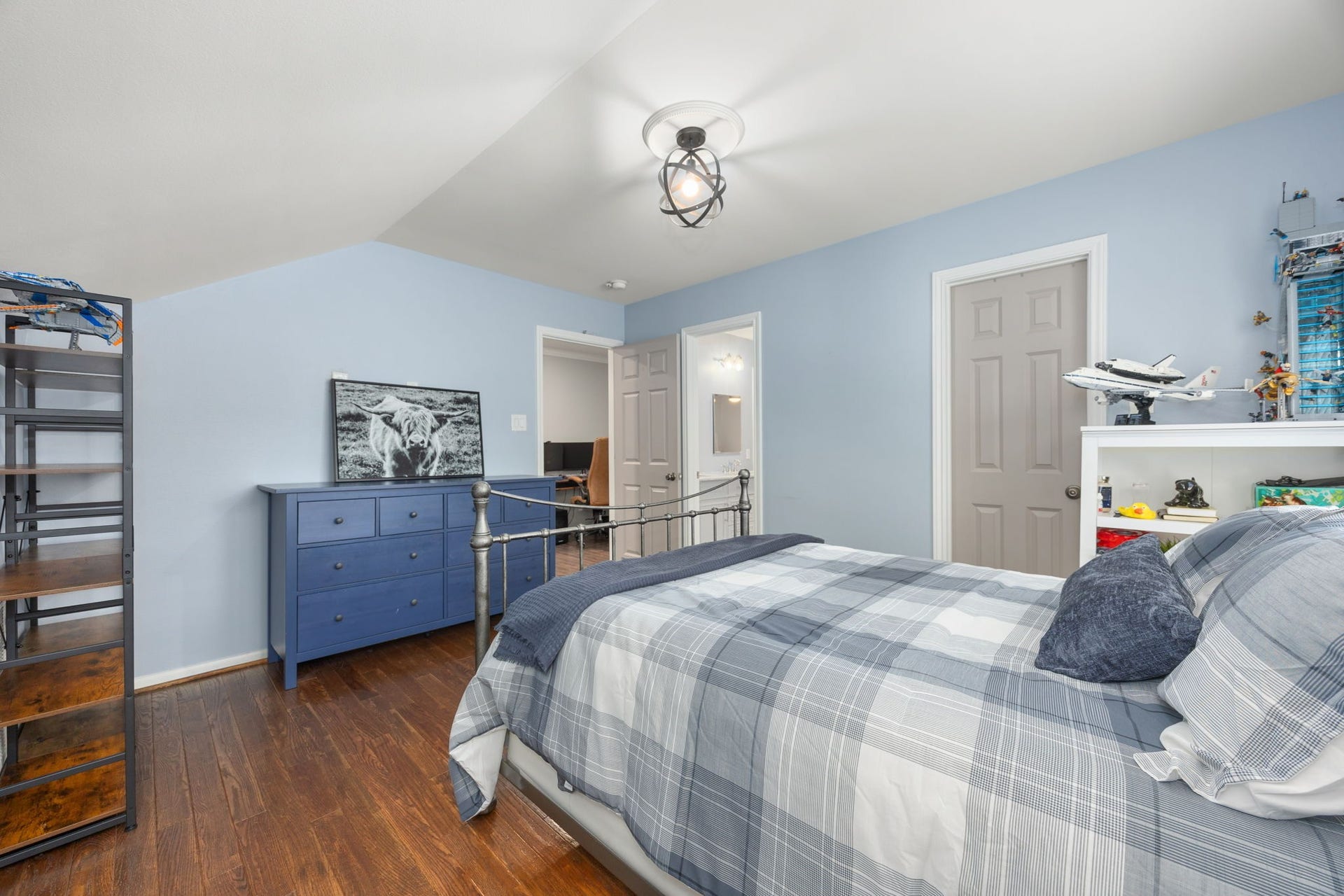 10831 Britoak Lane, Houston, TX 77079 10831 Britoak Lane, Houston, TX 77079