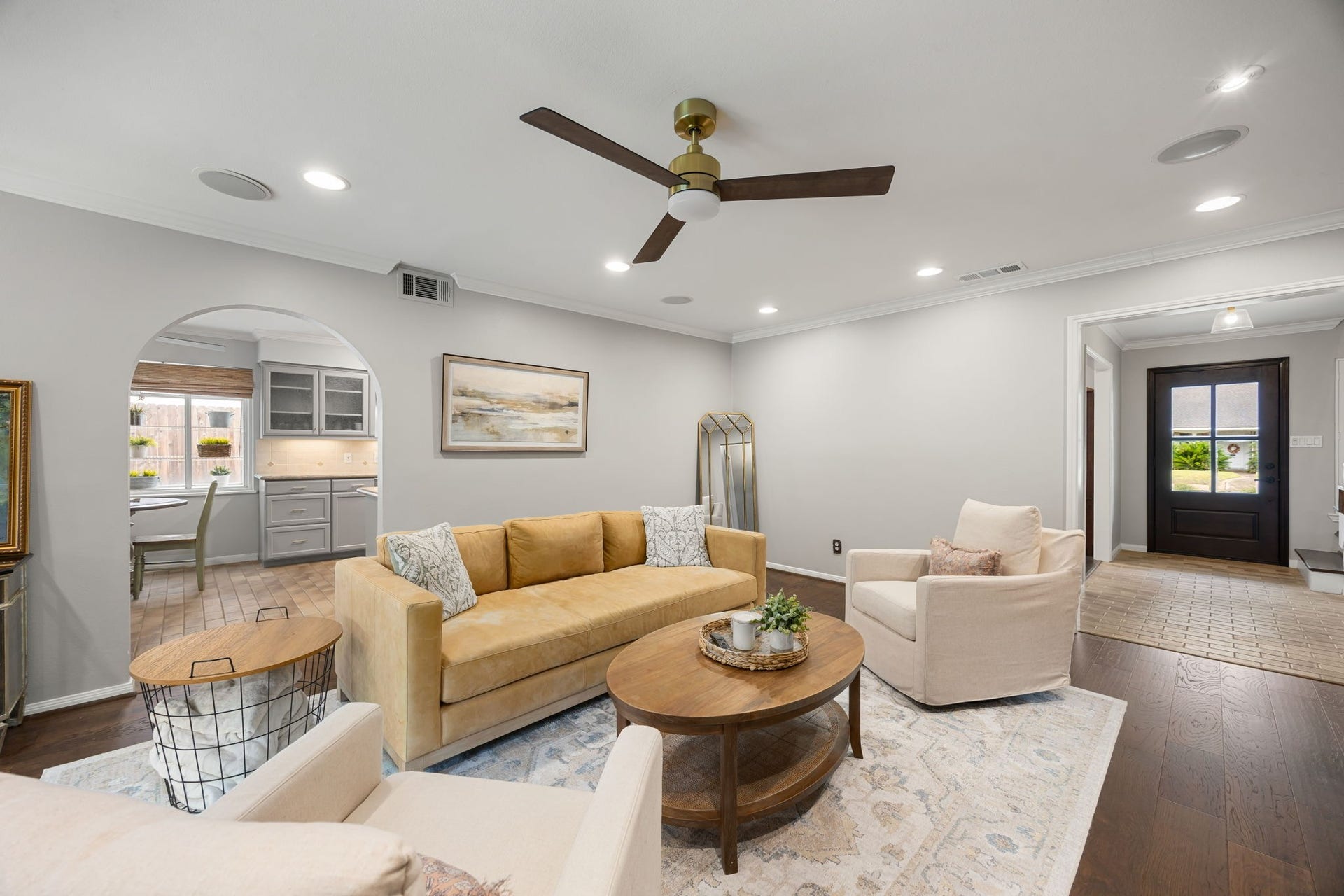 10831 Britoak Lane, Houston, TX 77079 10831 Britoak Lane, Houston, TX 77079