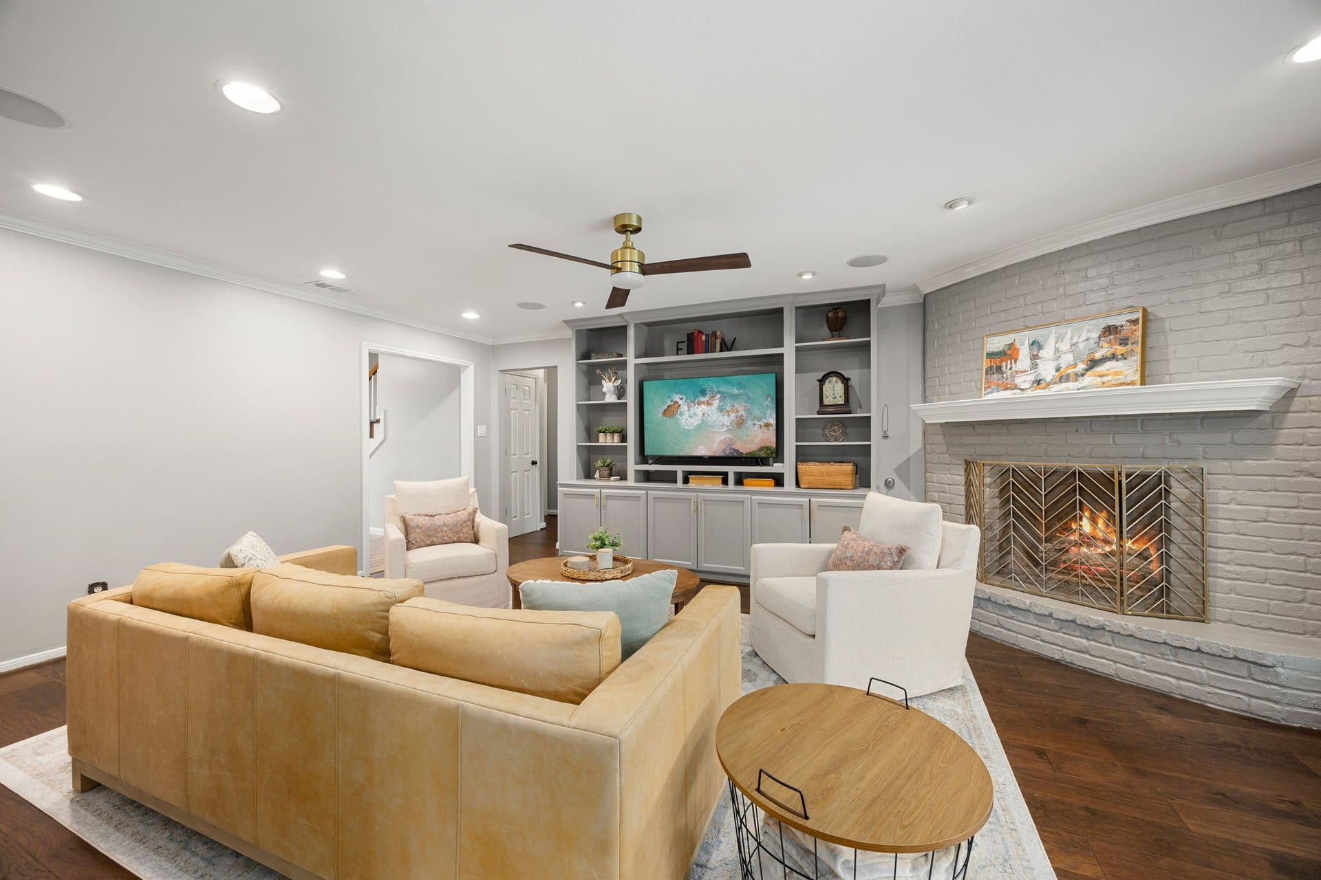 10831 Britoak Lane, Houston, TX 77079 10831 Britoak Lane, Houston, TX 77079