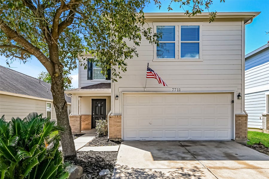 Property photo for 7711 Cypress Edge Drive, Cypress, TX