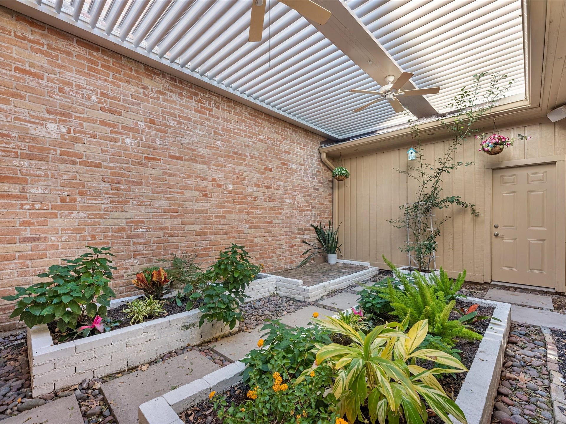 9334 Briar Forest Drive, Houston, TX 77063 9334 Briar Forest Drive, Houston, TX 77063