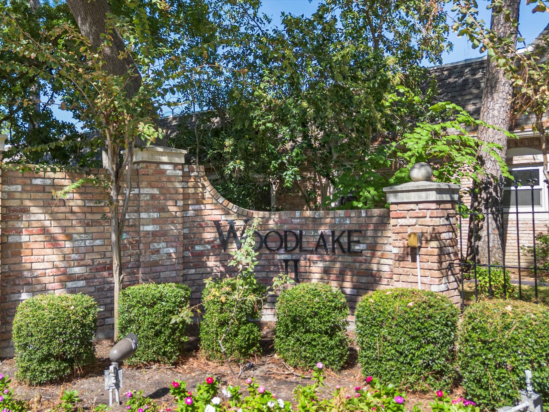 9334 Briar Forest Drive, Houston, TX 77063 9334 Briar Forest Drive, Houston, TX 77063