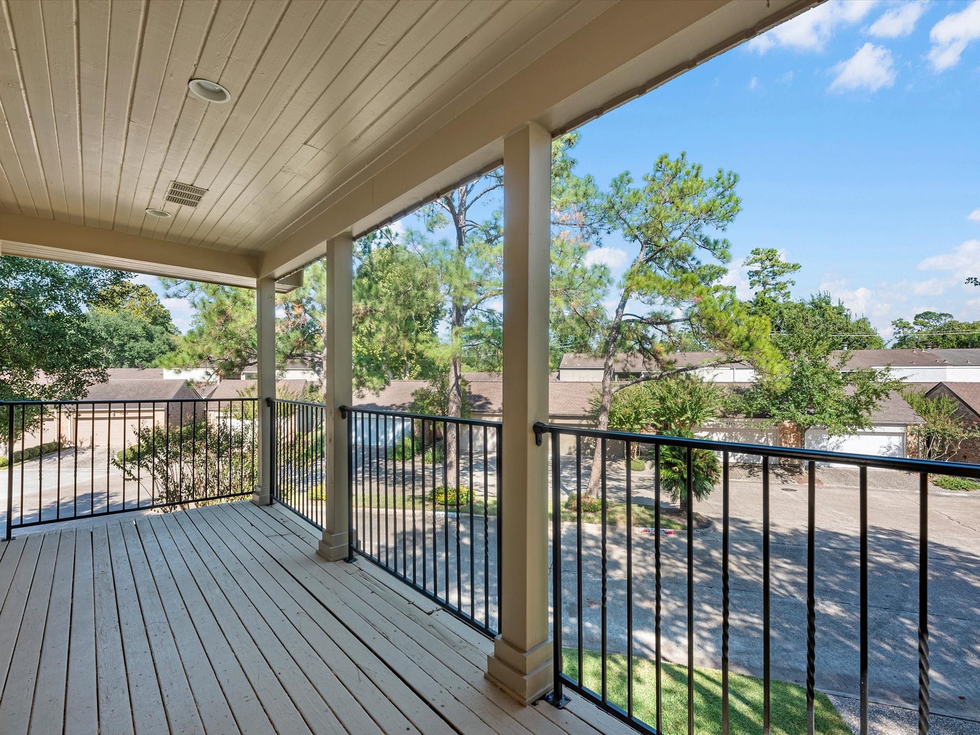 9334 Briar Forest Drive, Houston, TX 77063 9334 Briar Forest Drive, Houston, TX 77063