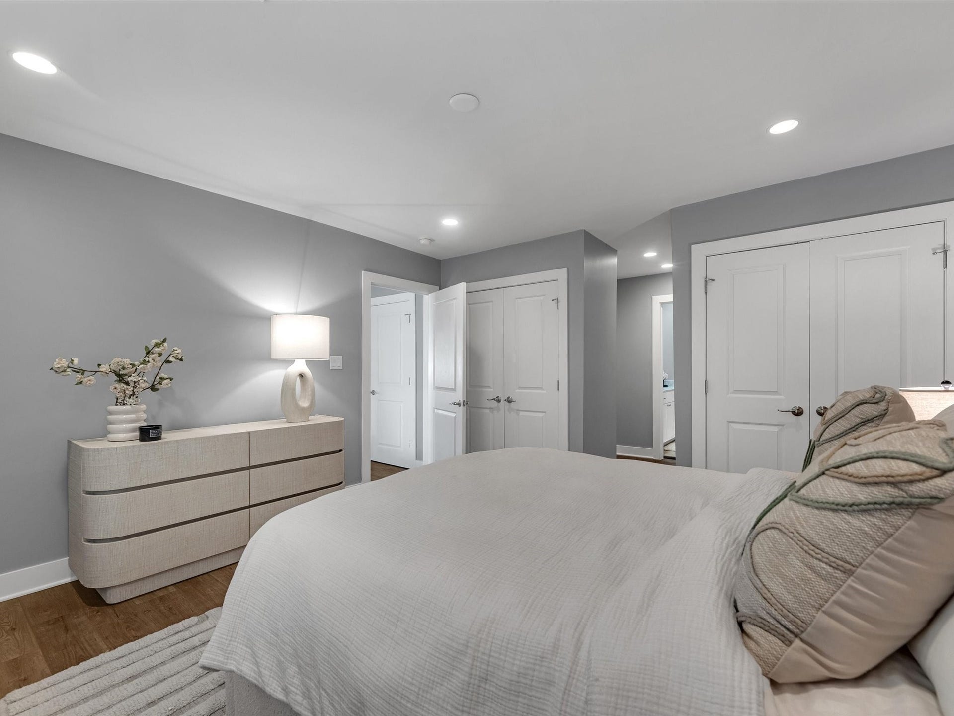 9334 Briar Forest Drive, Houston, TX 77063 9334 Briar Forest Drive, Houston, TX 77063