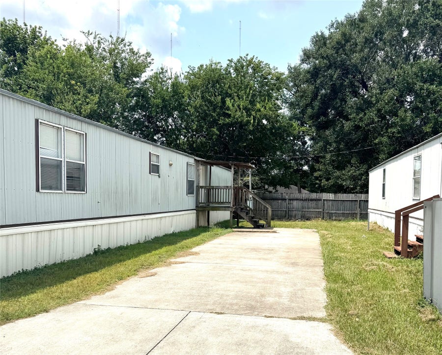 Property photo for 14909 Welcome Ln, #B, Houston, TX