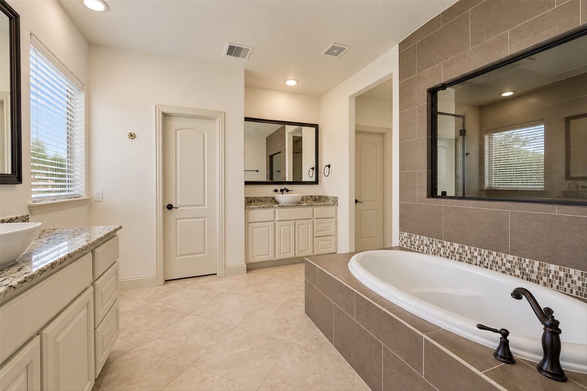 19838 Rojo Rock Lane, Cypress, TX 77433 Primary Bathroom