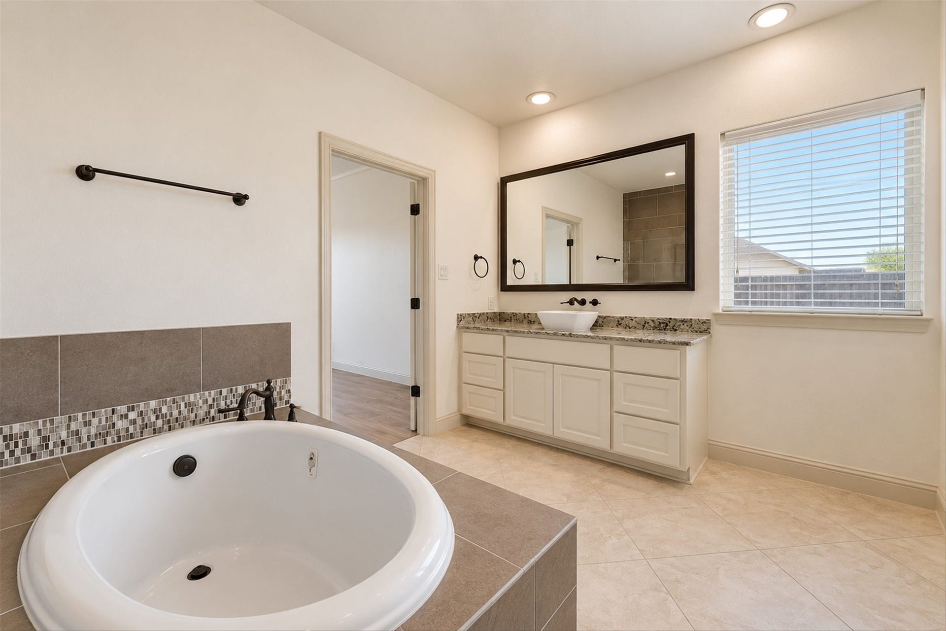 19838 Rojo Rock Lane, Cypress, TX 77433 Primary Bathroom