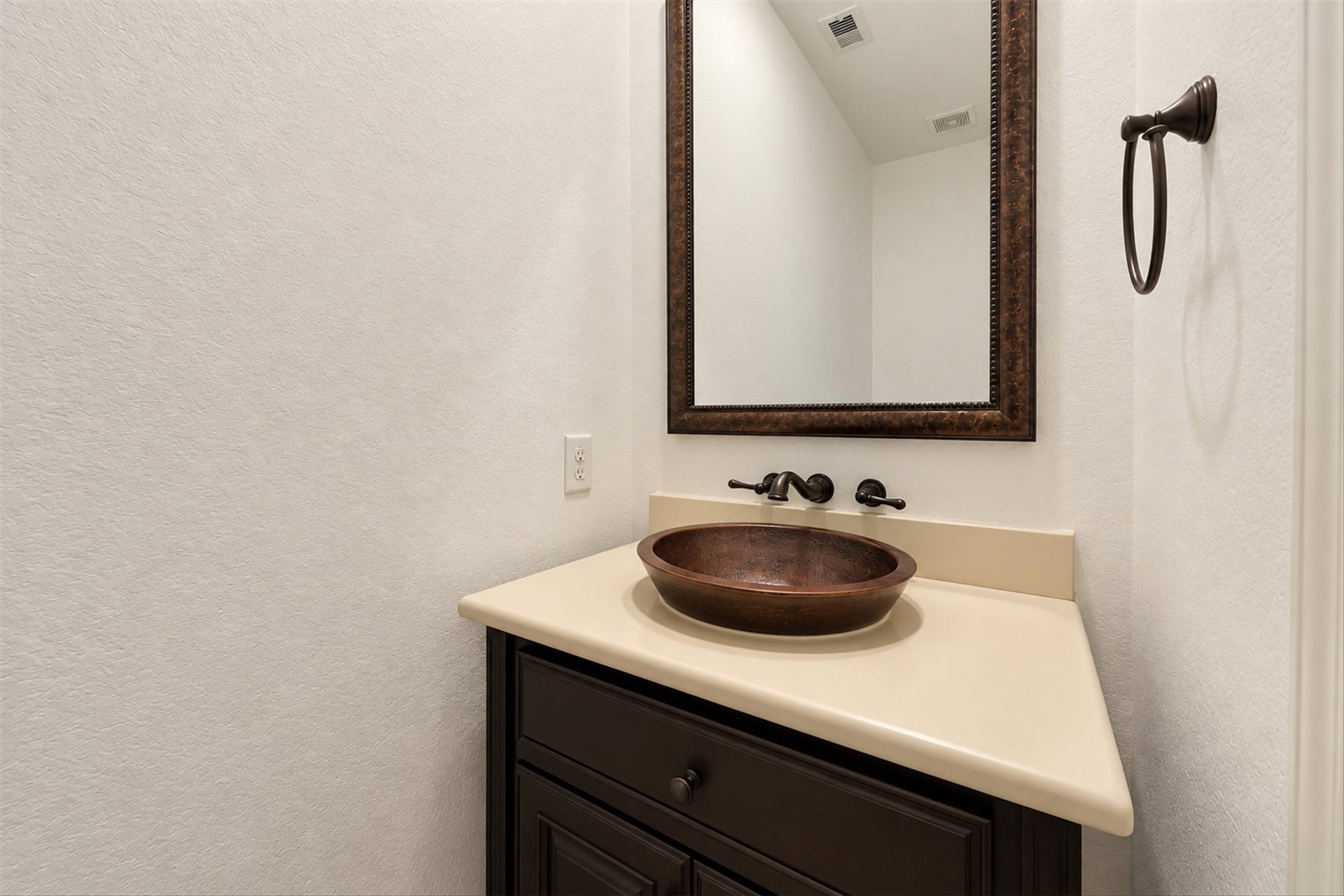 19838 Rojo Rock Lane, Cypress, TX 77433 Half Bath