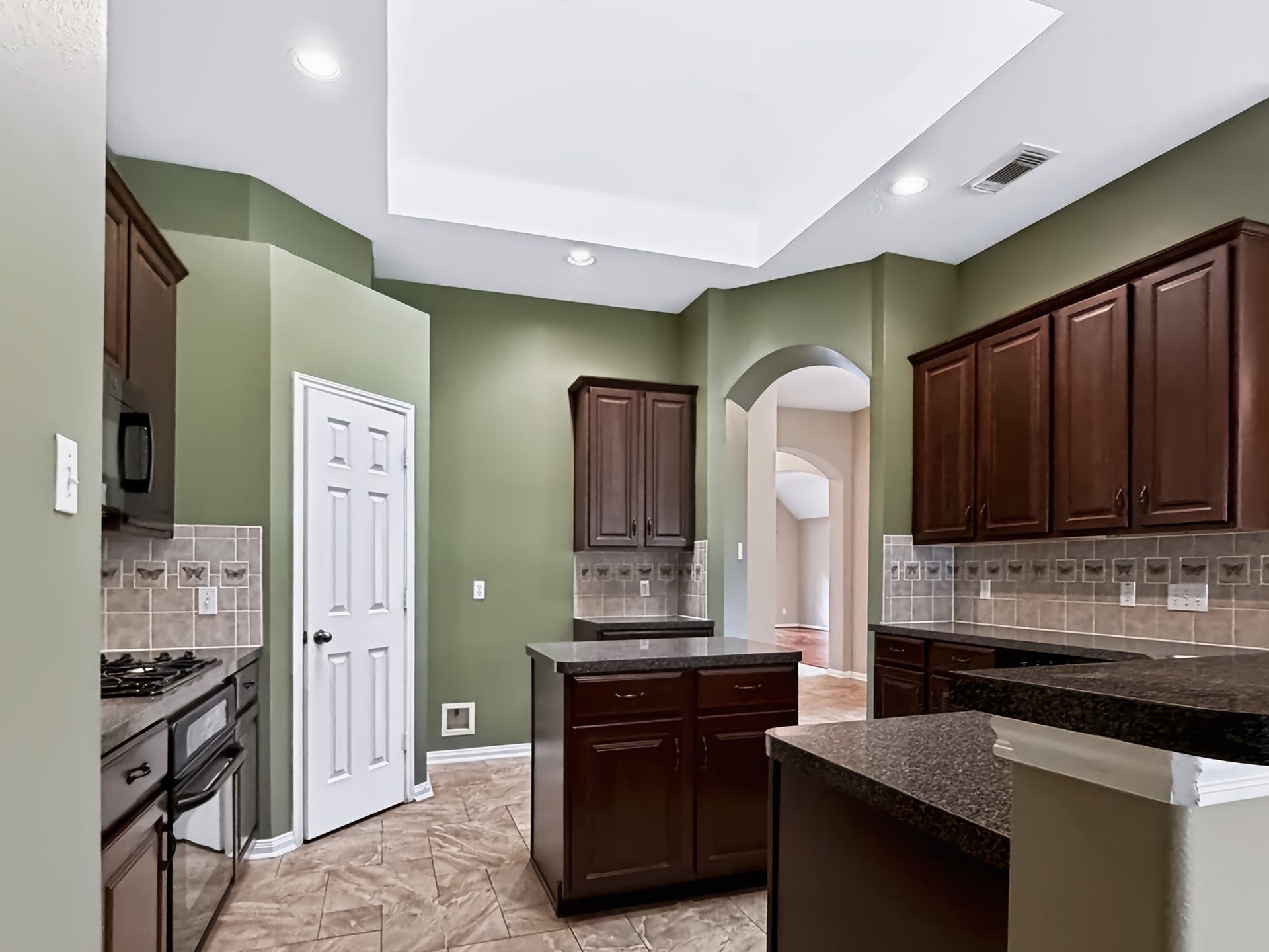 5810 Larch Leaf Lane, Richmond, TX 77469 Kitchen